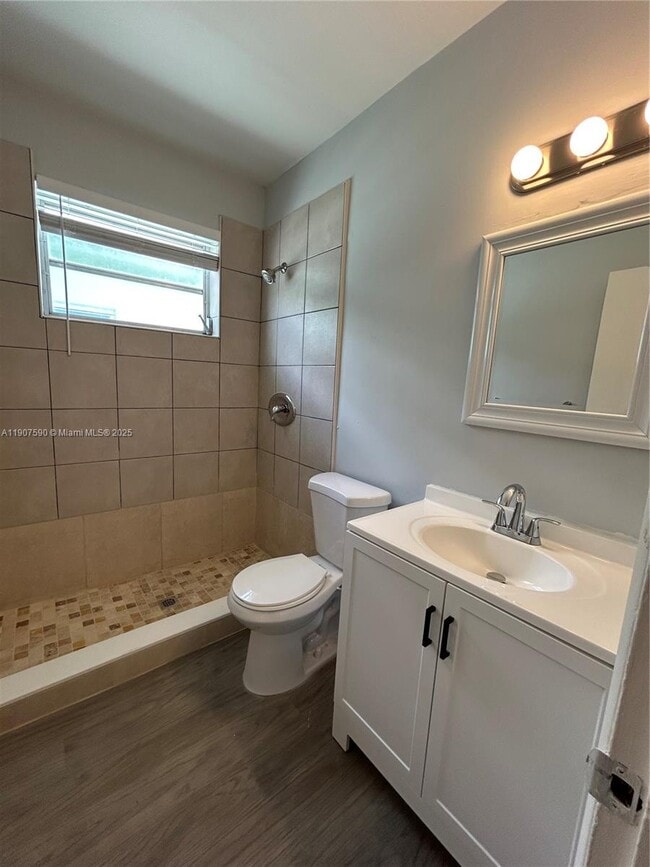 Building Photo - 1334 Alton Rd