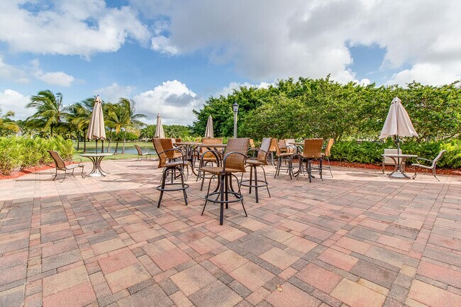 Building Photo - 9885 Woodworth Ct