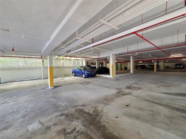 Building Photo - 9172 Collins Ave