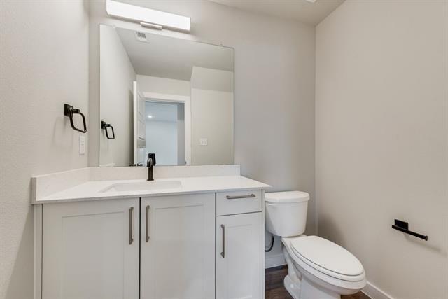 Building Photo - 4258 Clovis St