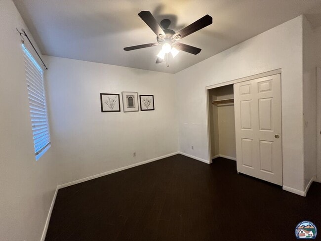 Building Photo - 1220 Mc Millin St