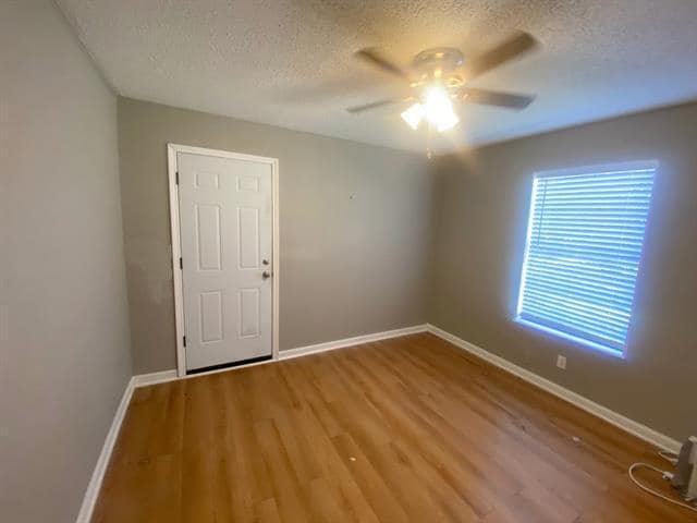 Building Photo - 807 Crosby St