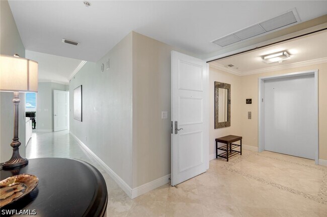 Building Photo - 265 Indies Way