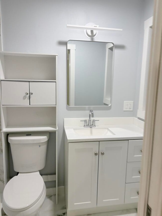 Building Photo - 1520 N 25th Ave