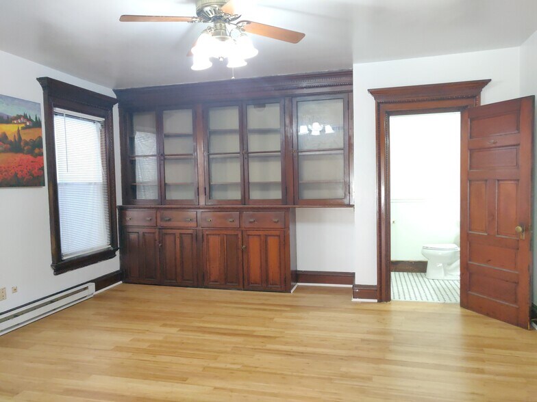 Bedroom 3 p2 - 225 S Main Ave