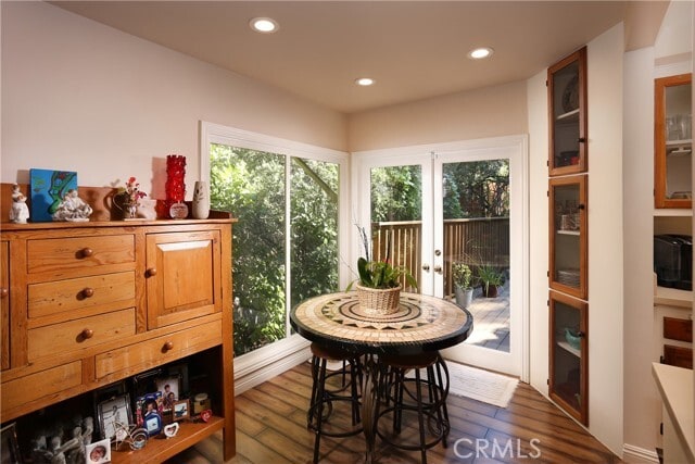 Building Photo - 3720 Broadlawn Dr