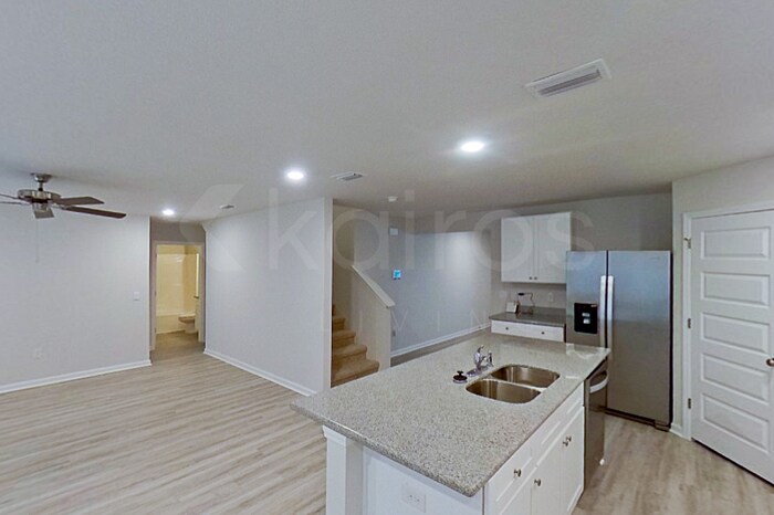 Building Photo - 4622 Malay Cir