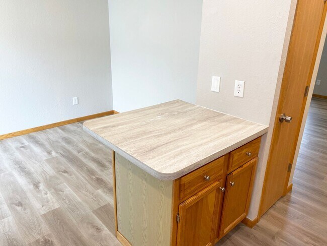 Building Photo - 1933-35 Northwestern Ave