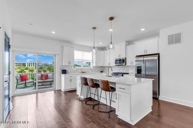 Building Photo - 63 Bataan Ave