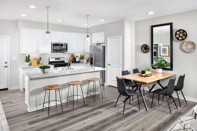 Building Photo - Tricon Elk Grove