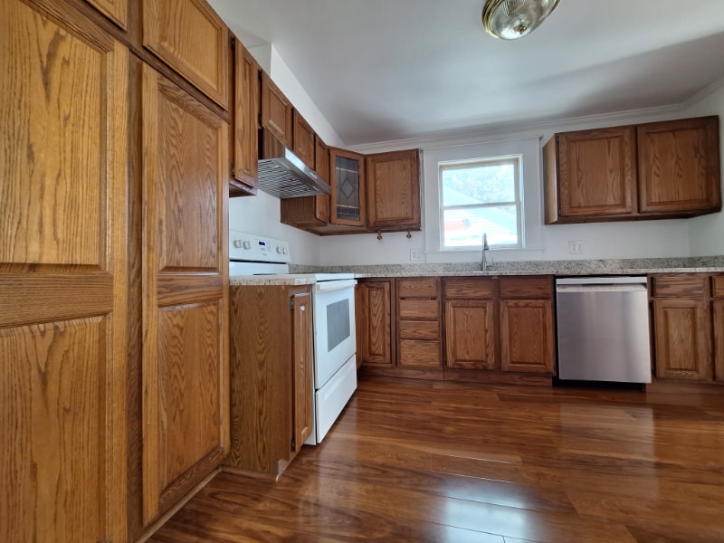 Building Photo - 3811 Walker Ave