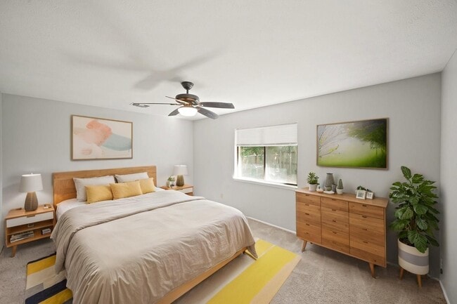 Building Photo - 6811 Tara Blue Ridge Dr