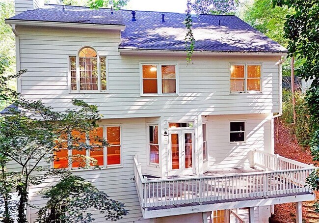 Building Photo - 2130 Hickory Cove