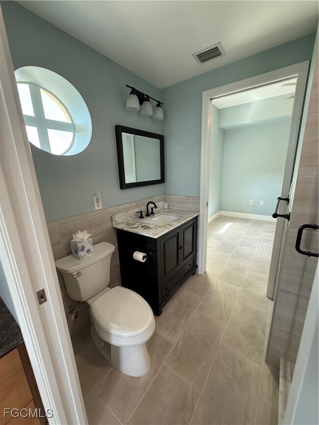 Building Photo - 2797 First St