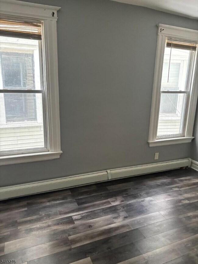 Building Photo - 110 N 19th St