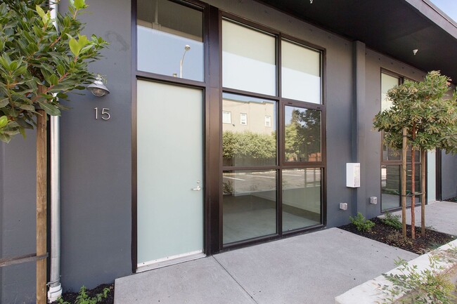 Building Photo - 41st Street Lofts