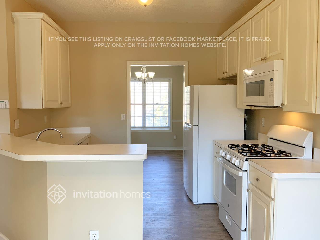 Building Photo - 8220 River Mill Ct