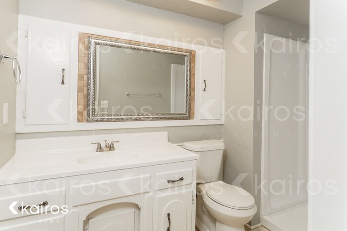 Building Photo - 2501 SW 91st St