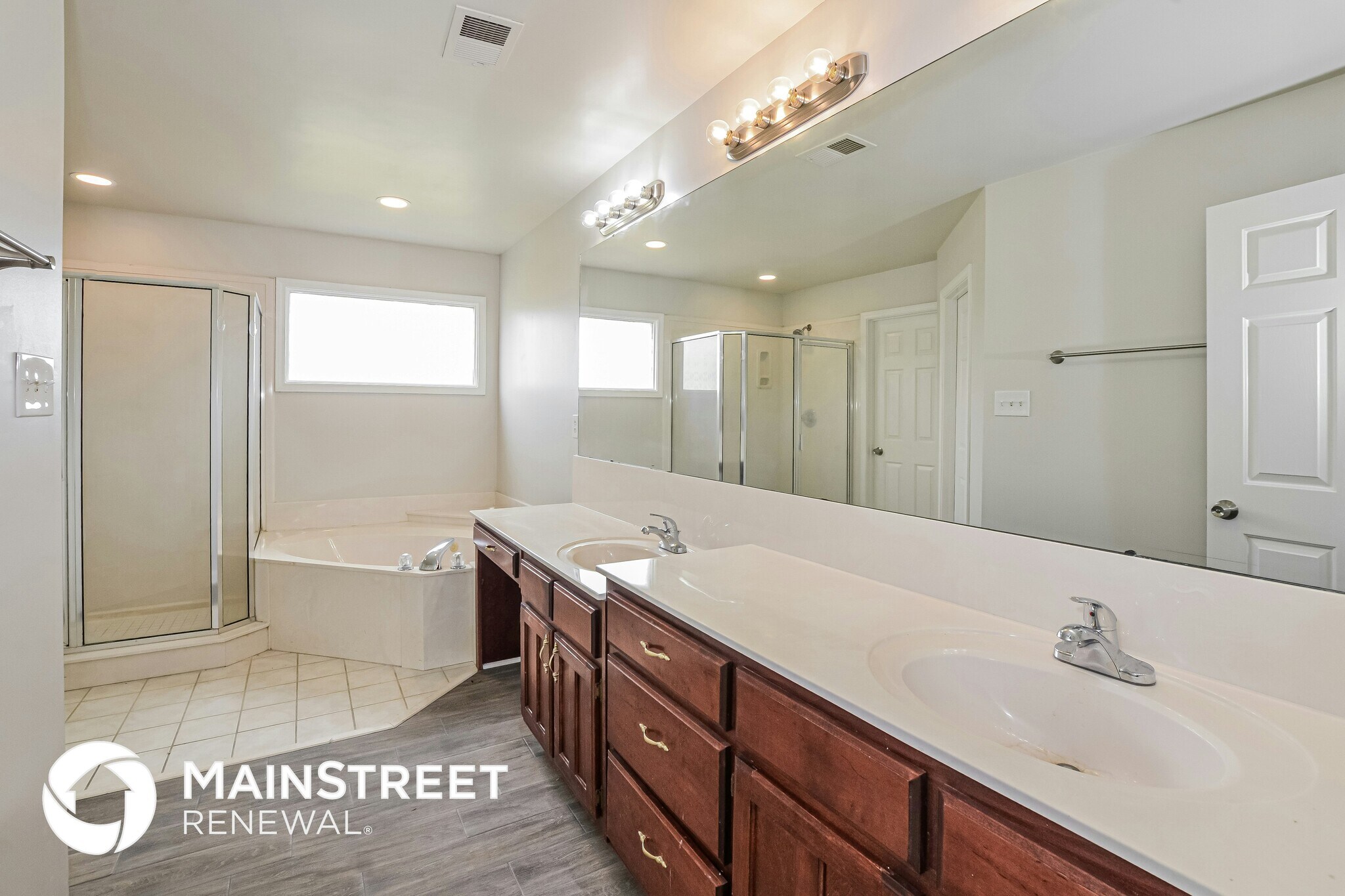 Building Photo - 4571 Wood Fox Cove