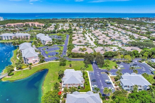 Building Photo - 353 S US Hwy 1