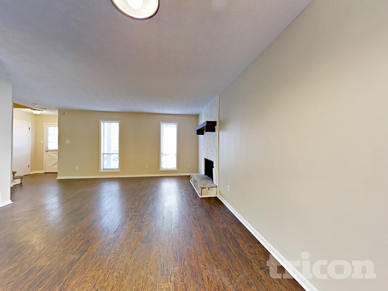 Building Photo - 209 Park Pl Dr