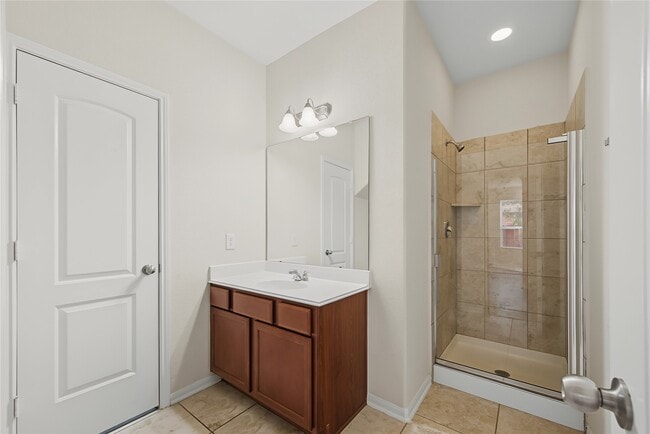 Building Photo - 18307 All Oak Trail