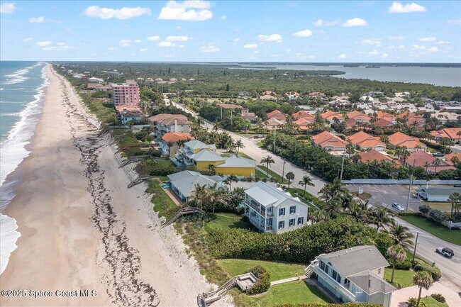 Building Photo - 5525 Jimmy Buffett Mem Hwy