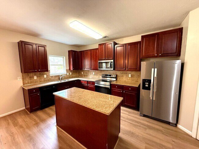 Building Photo - Housing Near Fort Gordon