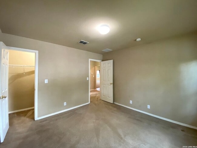 Building Photo - 13904 Belgravia Forest