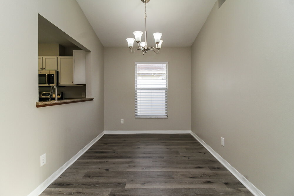 Building Photo - 1525 Sunset View Cir