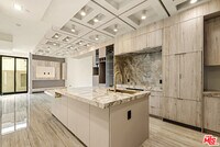 Building Photo - 1021 N Ogden Dr