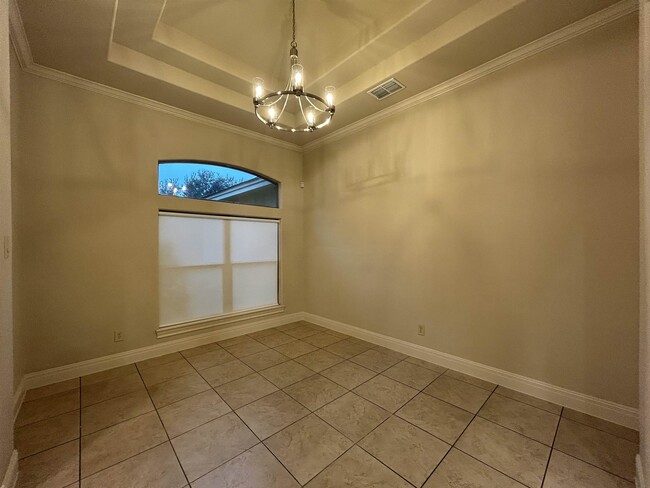 Building Photo - 3335 Hagen Lp