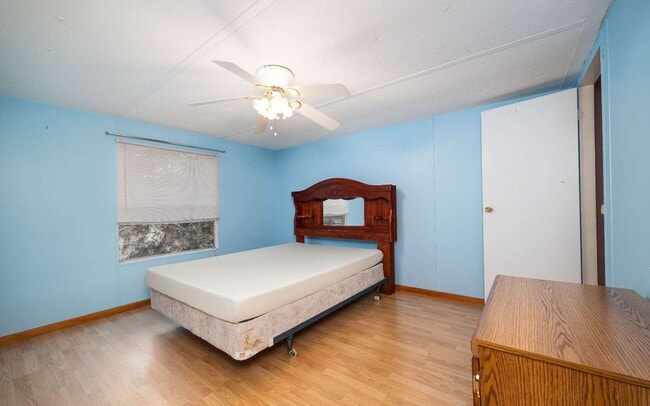 Building Photo - Peaceful 3 Bedroom Home just minutes to Live Oak