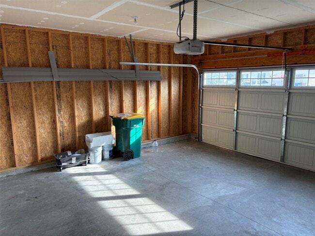 Building Photo - 307 Touchdown Dr