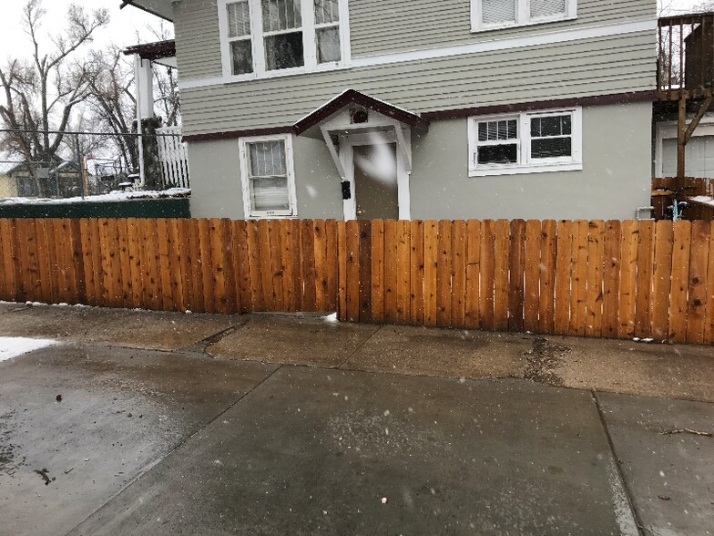 Primary Photo - 945 E 3rd St