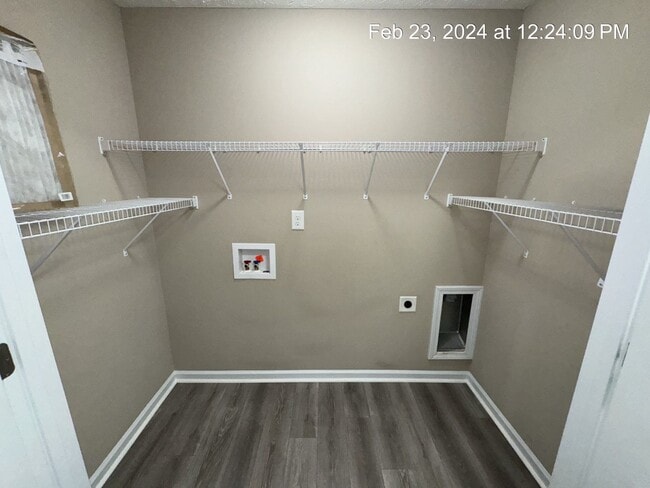 Building Photo - 4937 Yorkchester Dr