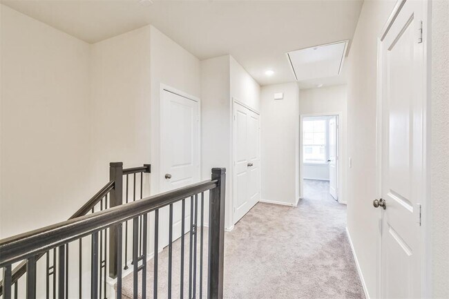 Building Photo - 10503 Marston Vineyard Dr