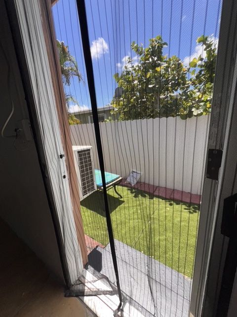 Building Photo - 1355 NE 129th St