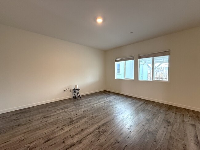 Building Photo - 3087 Thyme Pl