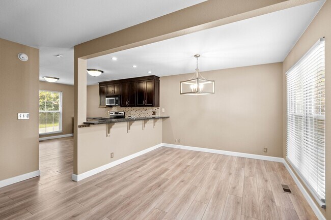 Building Photo - Gorgeous home by Sloans Lake!