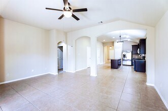 Building Photo - 20622 Sage Rain Ct