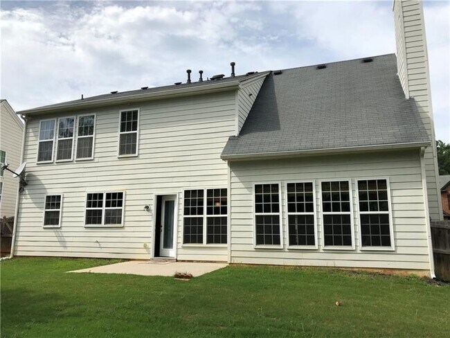 Building Photo - 203 Revillion Way