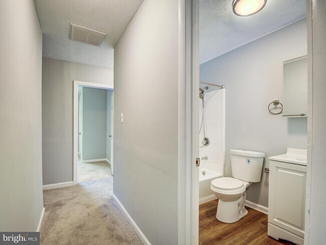 Building Photo - 20227 Three Notch Rd