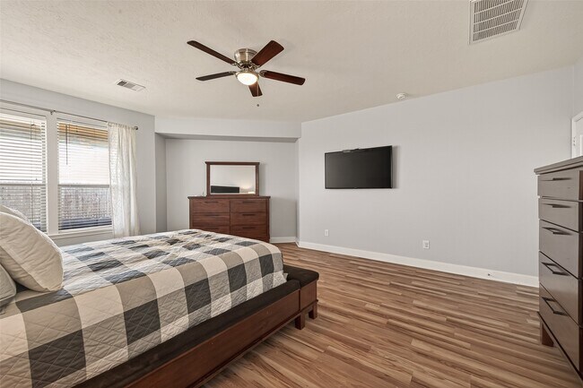 Building Photo - 4418 Brinton Saddle Ln