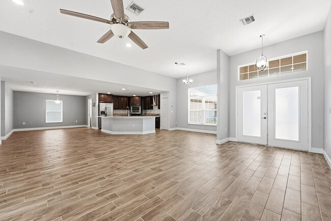 Building Photo - 1280 SW Kalevala Dr