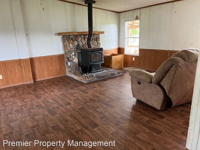Building Photo - 4 br, 2 bath House - 9404 W Hwy 32