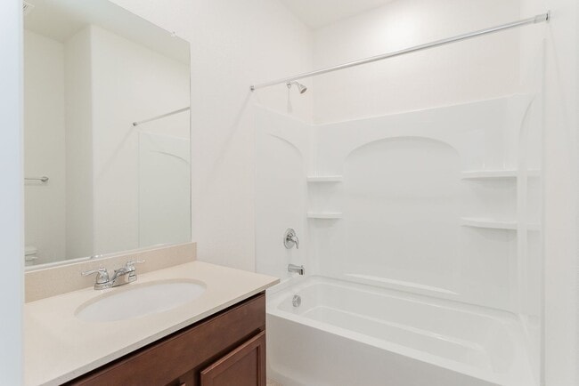 Building Photo - Fairly New Gorgeous SMART House!