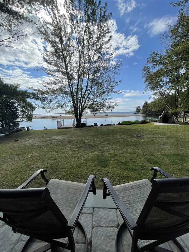 Building Photo - 144 Bayou Rd