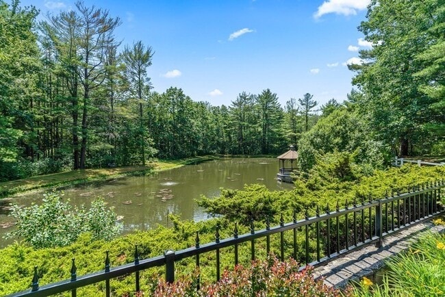 Building Photo - 14 Stony Brook Ln