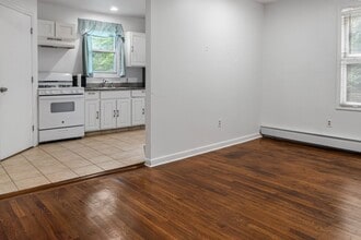 Building Photo - 35 Terrace Dr